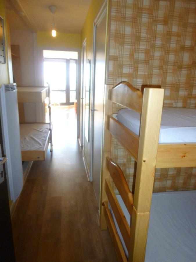 Studio Entier Au Calme Avec Vue Panoramique Exceptionelle A 1500M Apartment Comboursiere Ngoại thất bức ảnh
